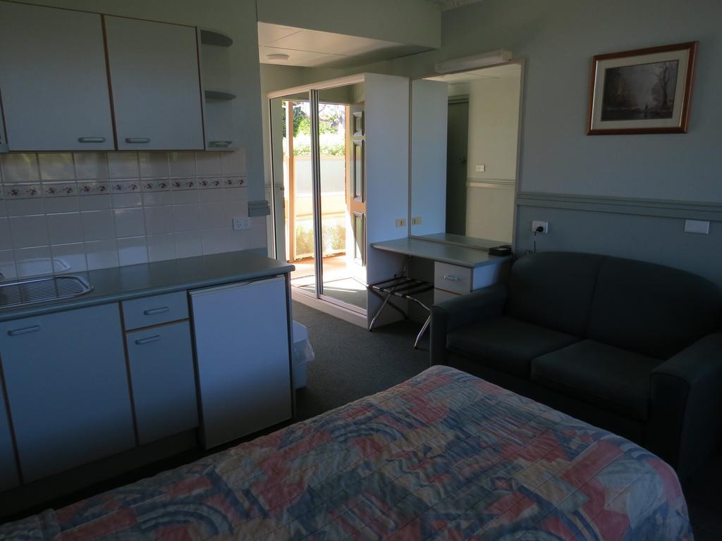 Golfview Lodge Bowral Szoba fotó